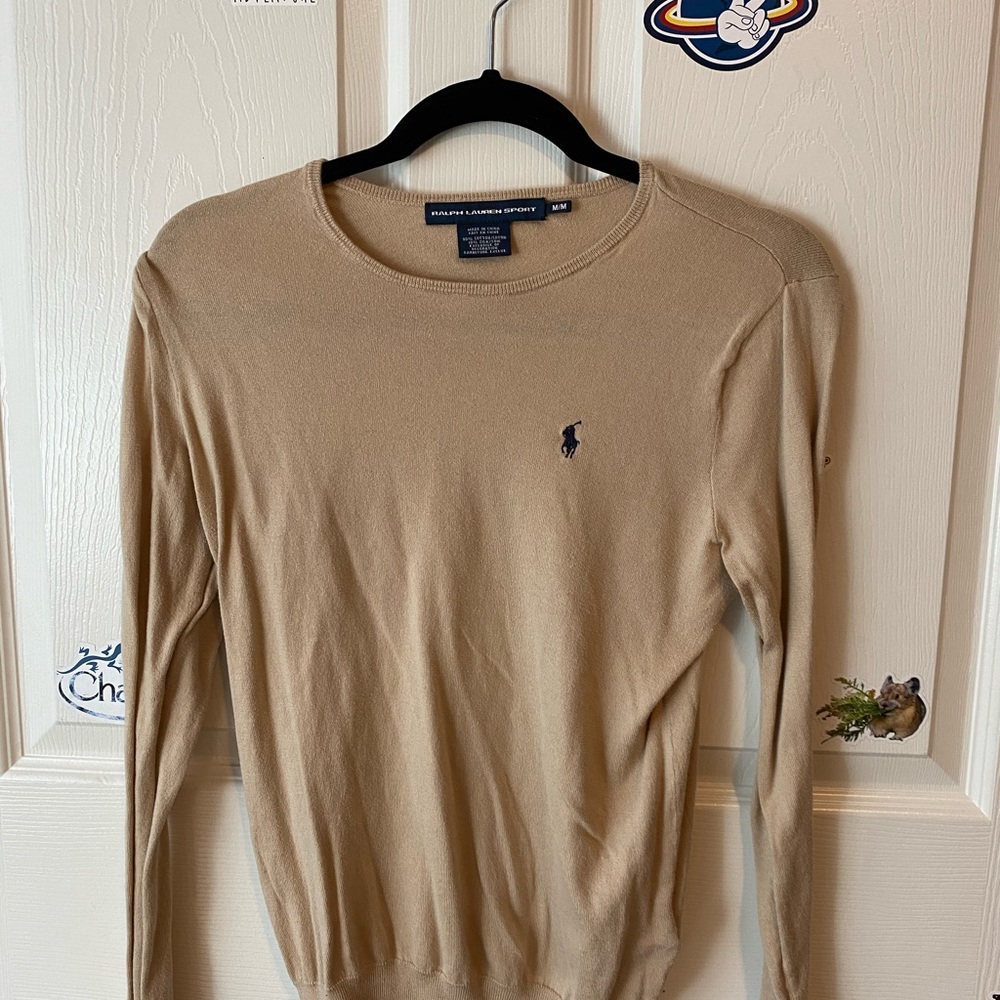 Thin sweater. Tan color with polo embroidery.